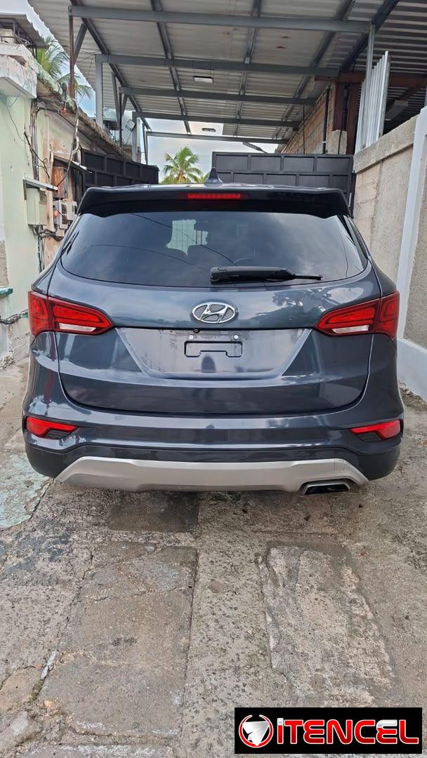HYUNDAI SANTA FÉ 2017