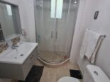 📍 Se vende casa Independiente en el Municipio Playa, La Habana. Cercana a la Avenida 41 💰 Precio: 130,000 USD ( Negociable) La pro
