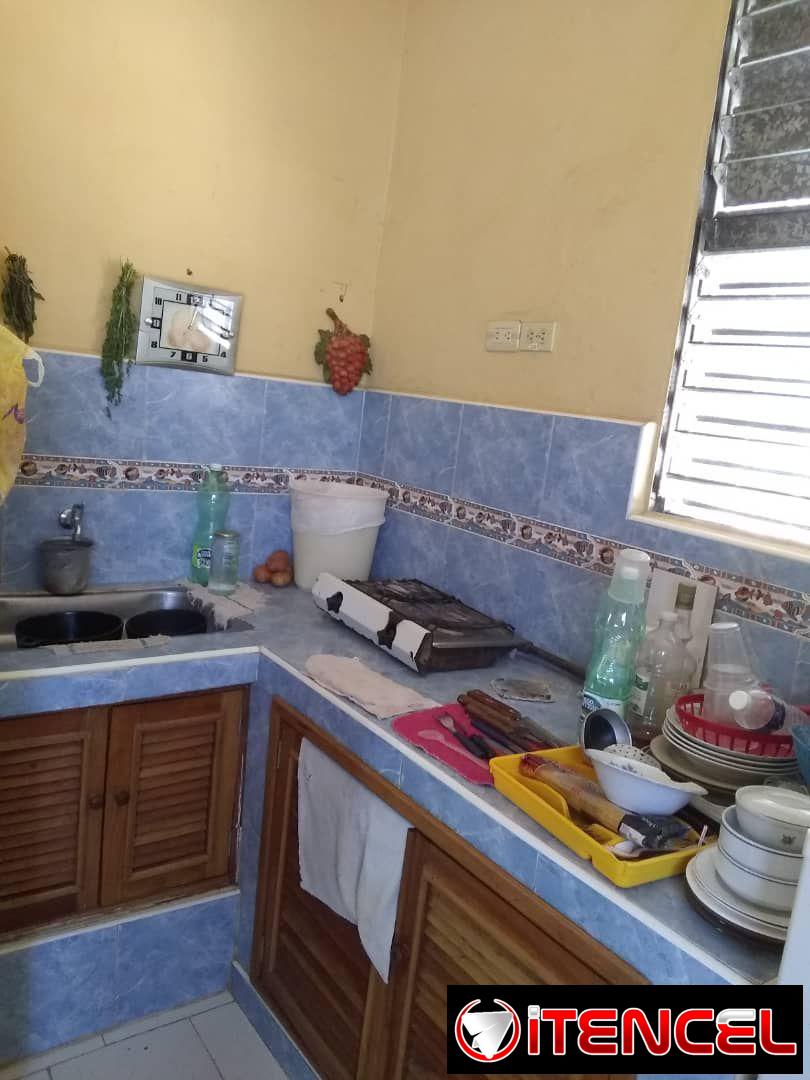 Se vende apartamento en santo Suárez en general lee