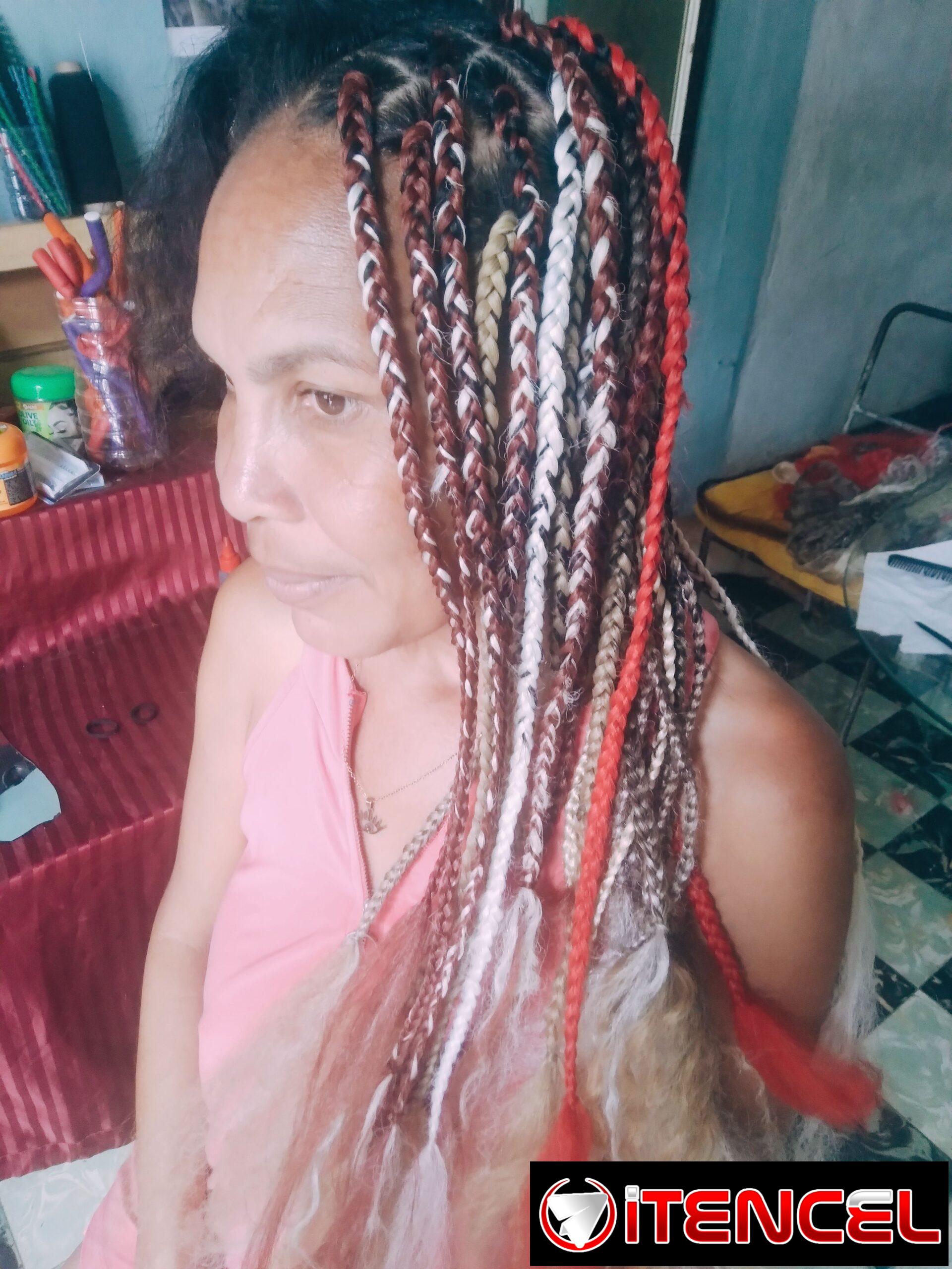Mi clienta complacida trenzas africanas