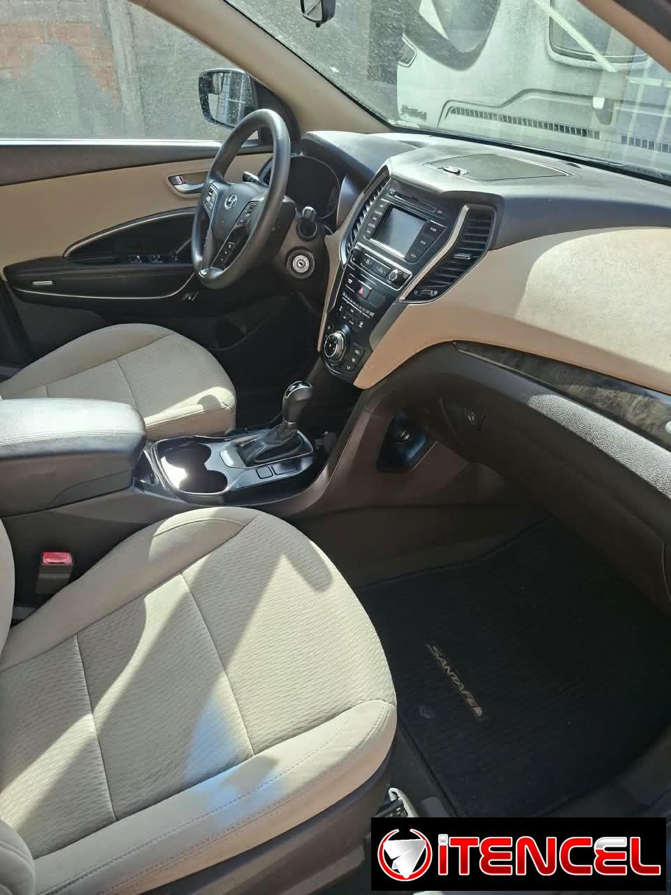 HYUNDAI SANTA FÉ 2017