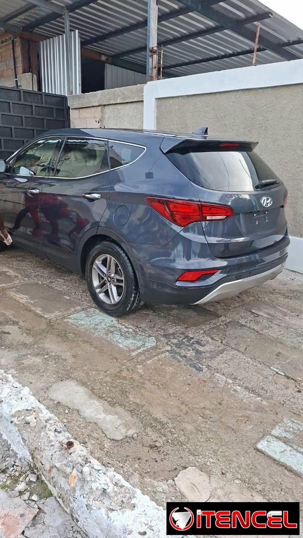 HYUNDAI SANTA FÉ 2017