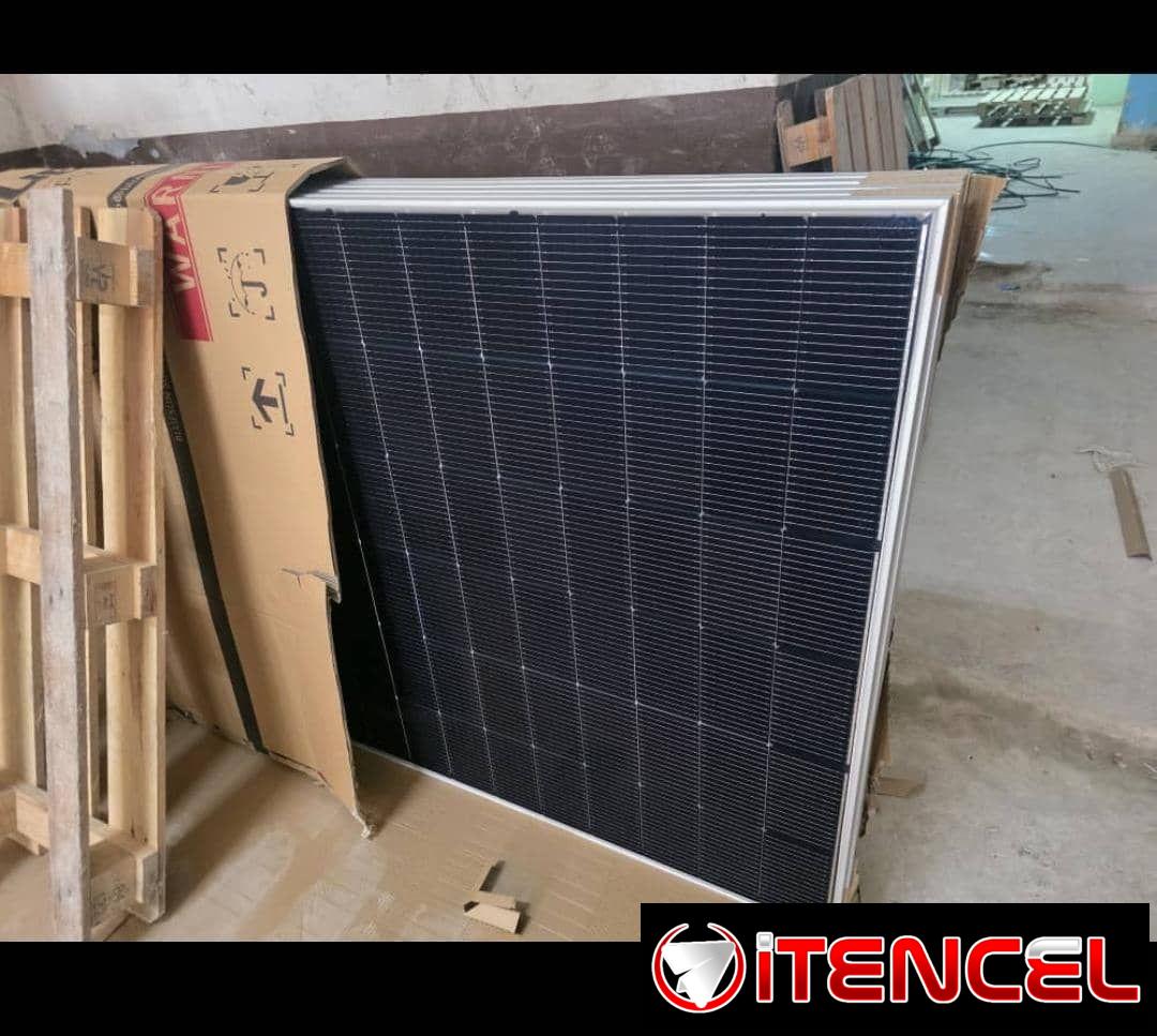 Paneles 650w bifaciales monocristalinos